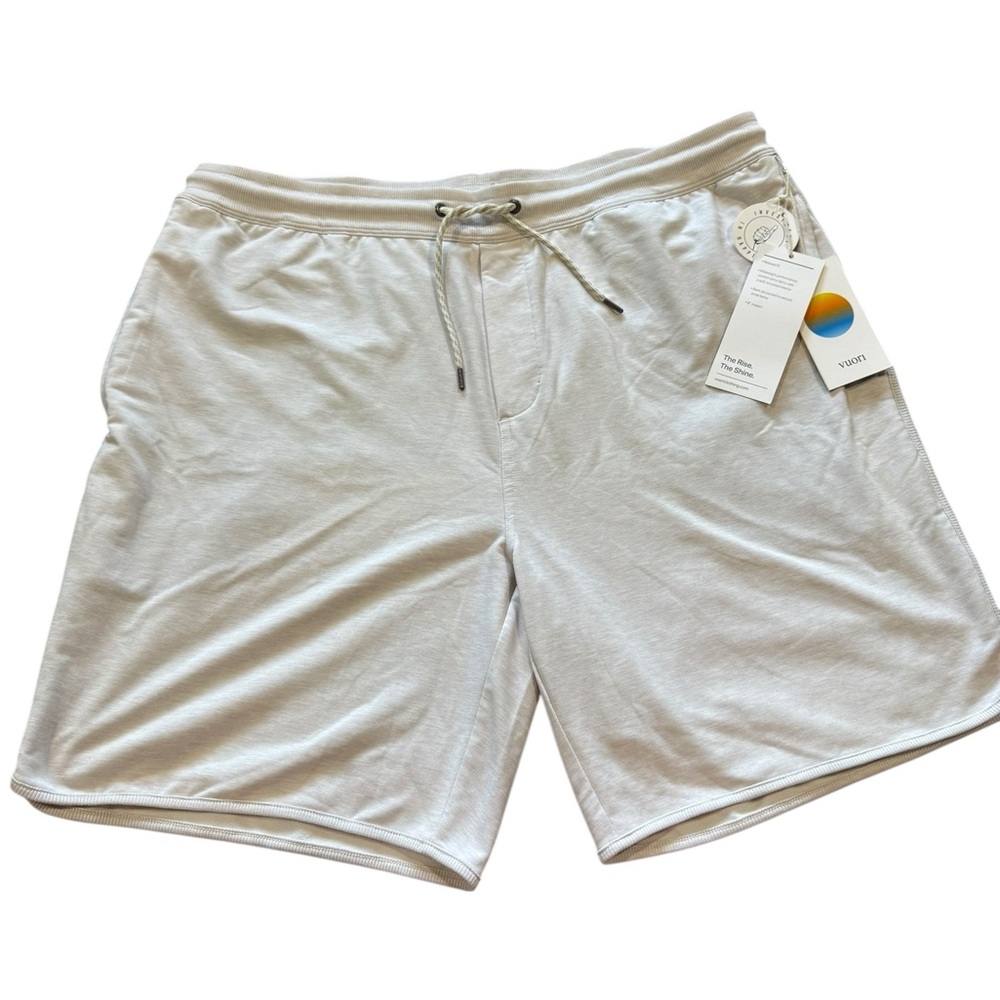 NEW Vuori Men's Austin Sweatshorts